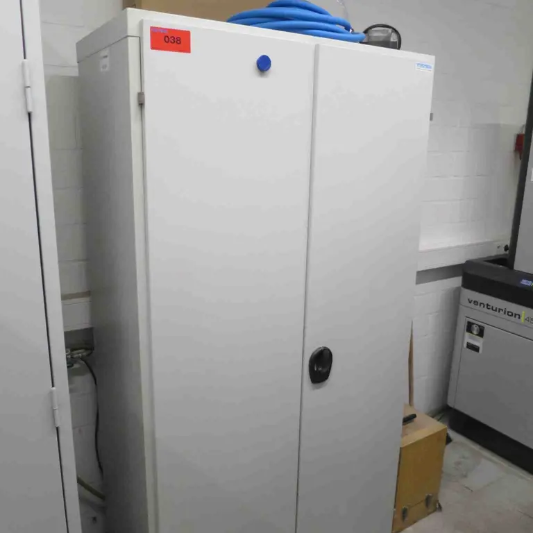 Magazine Cabinet Bedrunka + Hirth