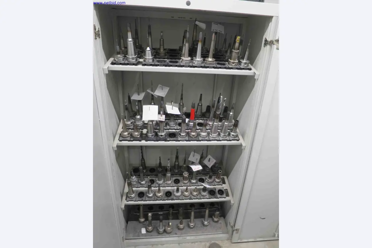Máquinas CNC en buen estado para la fabricación de componentes metálicos de precisión-2