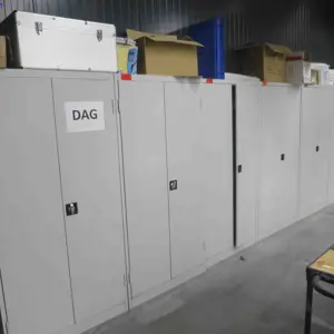 rangée d'armoires