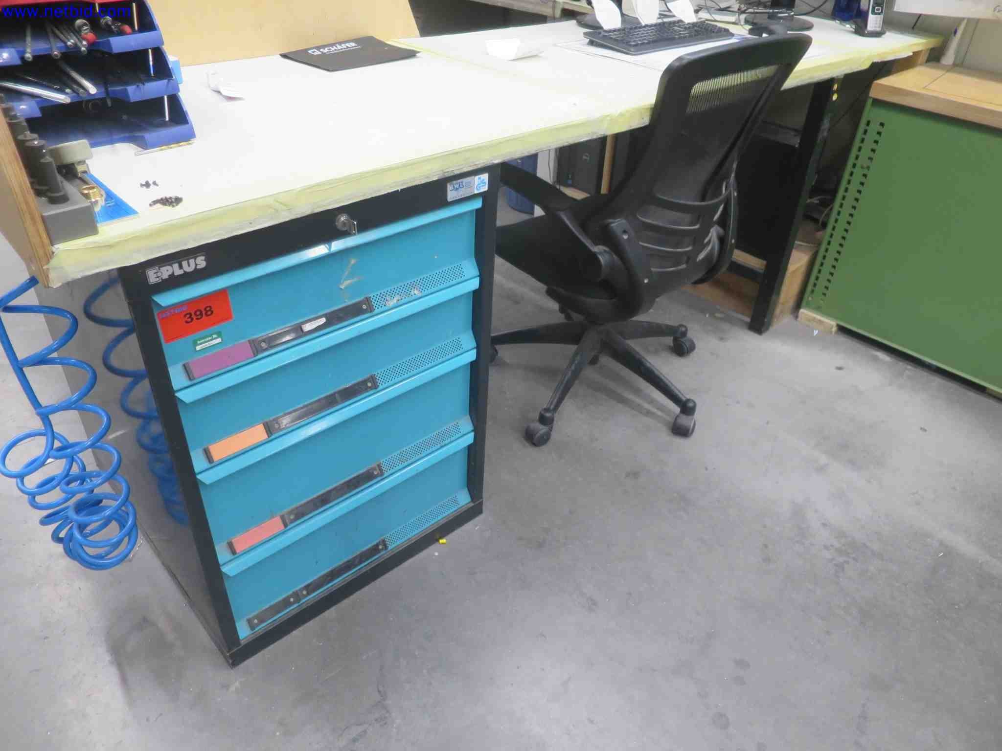 Máquinas CNC en buen estado para la fabricación de componentes metálicos de precisión-1