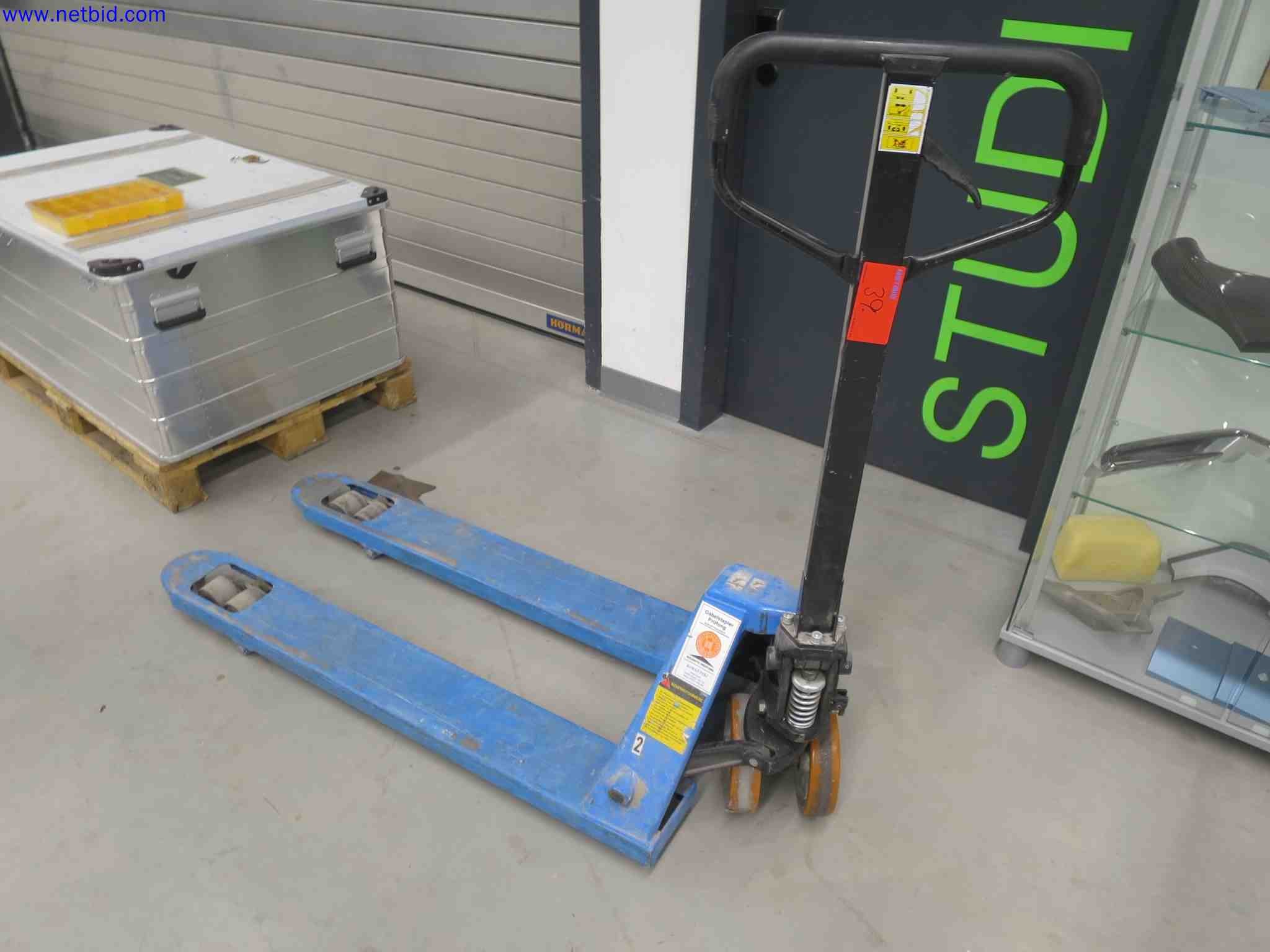 Máquinas CNC en buen estado para la fabricación de componentes metálicos de precisión-1