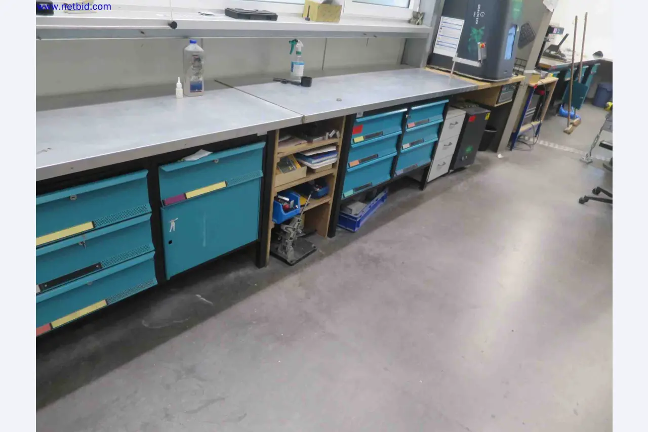 Máquinas CNC en buen estado para la fabricación de componentes metálicos de precisión-2