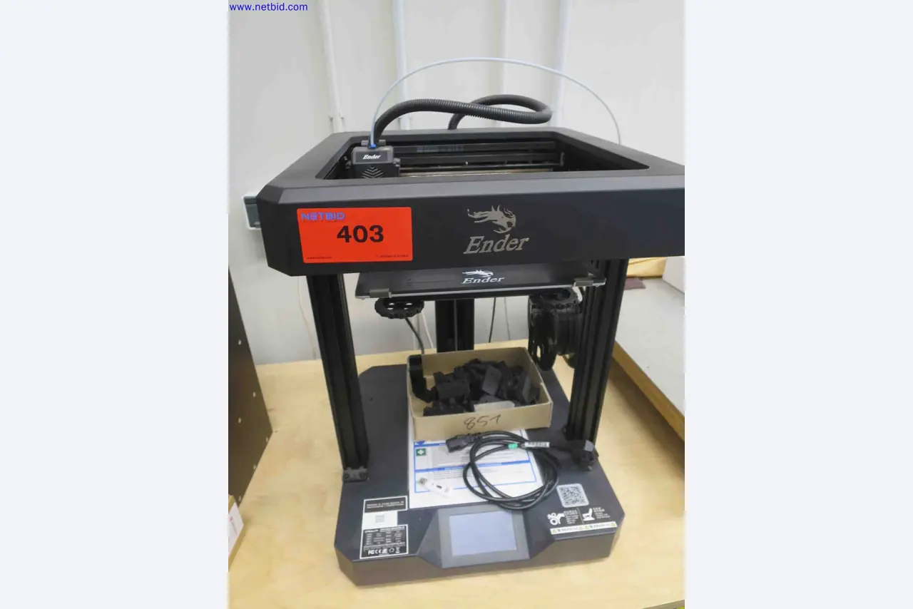 Máquinas CNC en buen estado para la fabricación de componentes metálicos de precisión-1