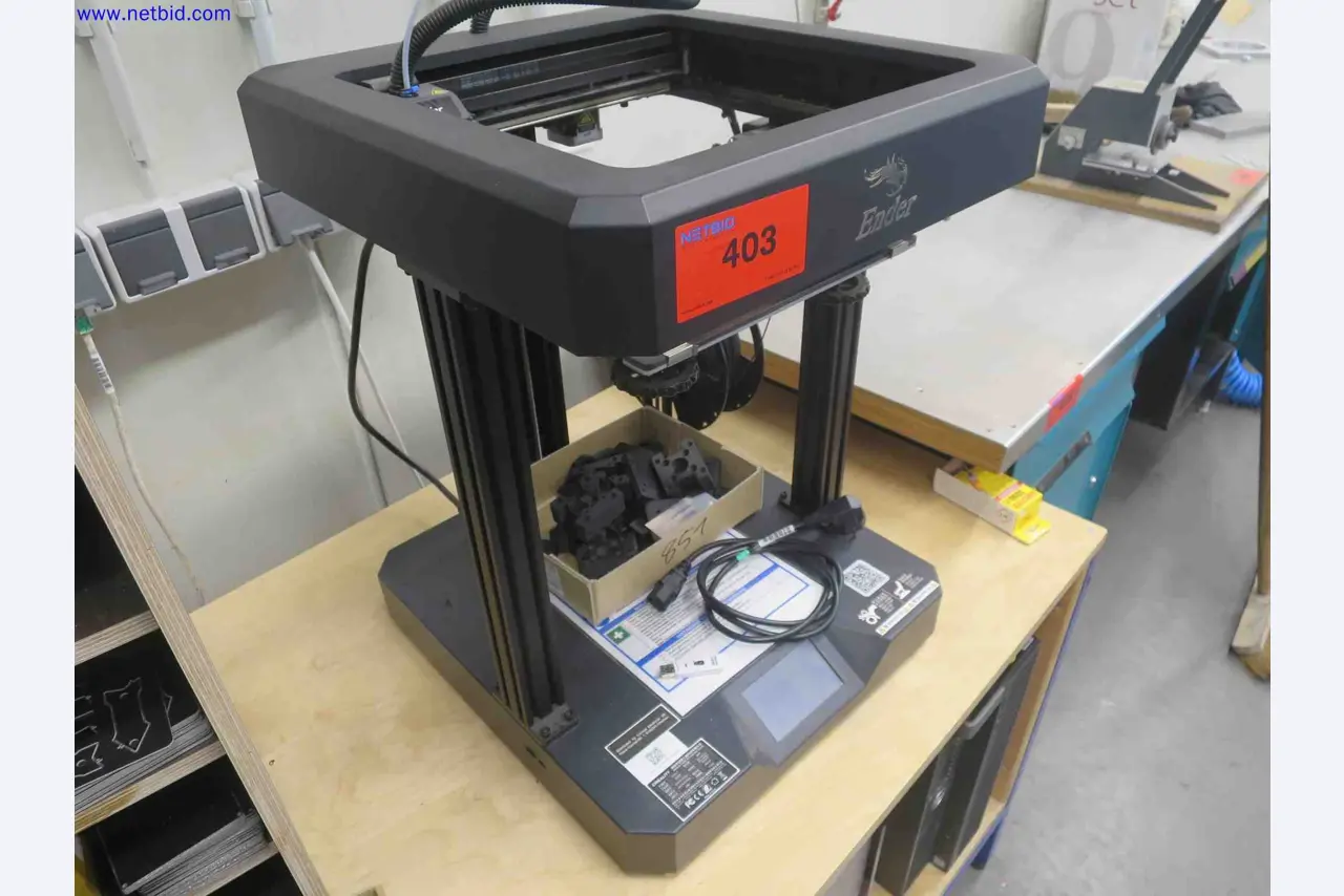 Máquinas CNC en buen estado para la fabricación de componentes metálicos de precisión-2