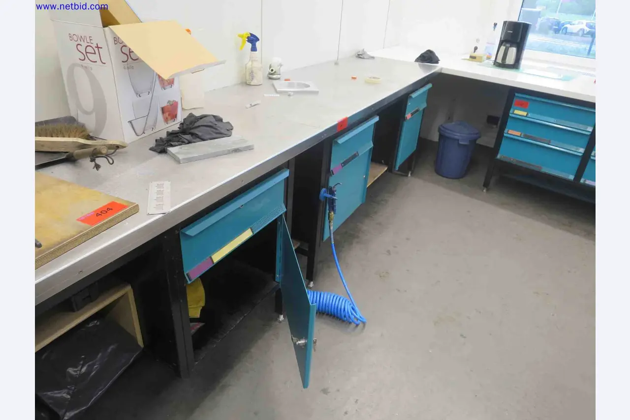 Máquinas CNC en buen estado para la fabricación de componentes metálicos de precisión-1