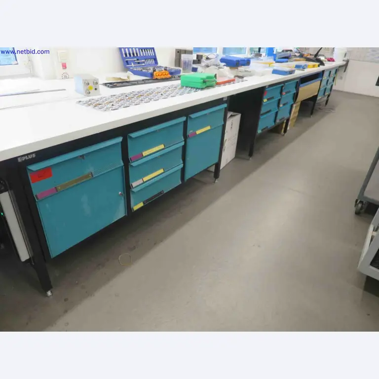 Máquinas CNC en buen estado para la fabricación de componentes metálicos de precisión-3