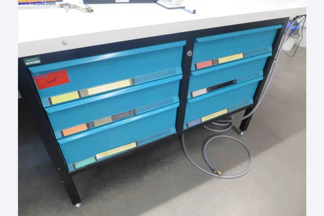 Máquinas CNC en buen estado para la fabricación de componentes metálicos de precisión-4