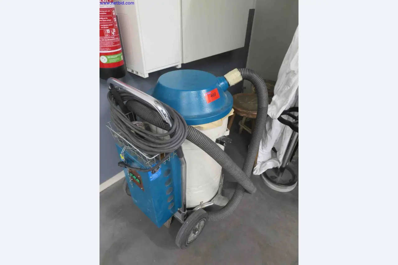 Máquinas CNC en buen estado para la fabricación de componentes metálicos de precisión-1