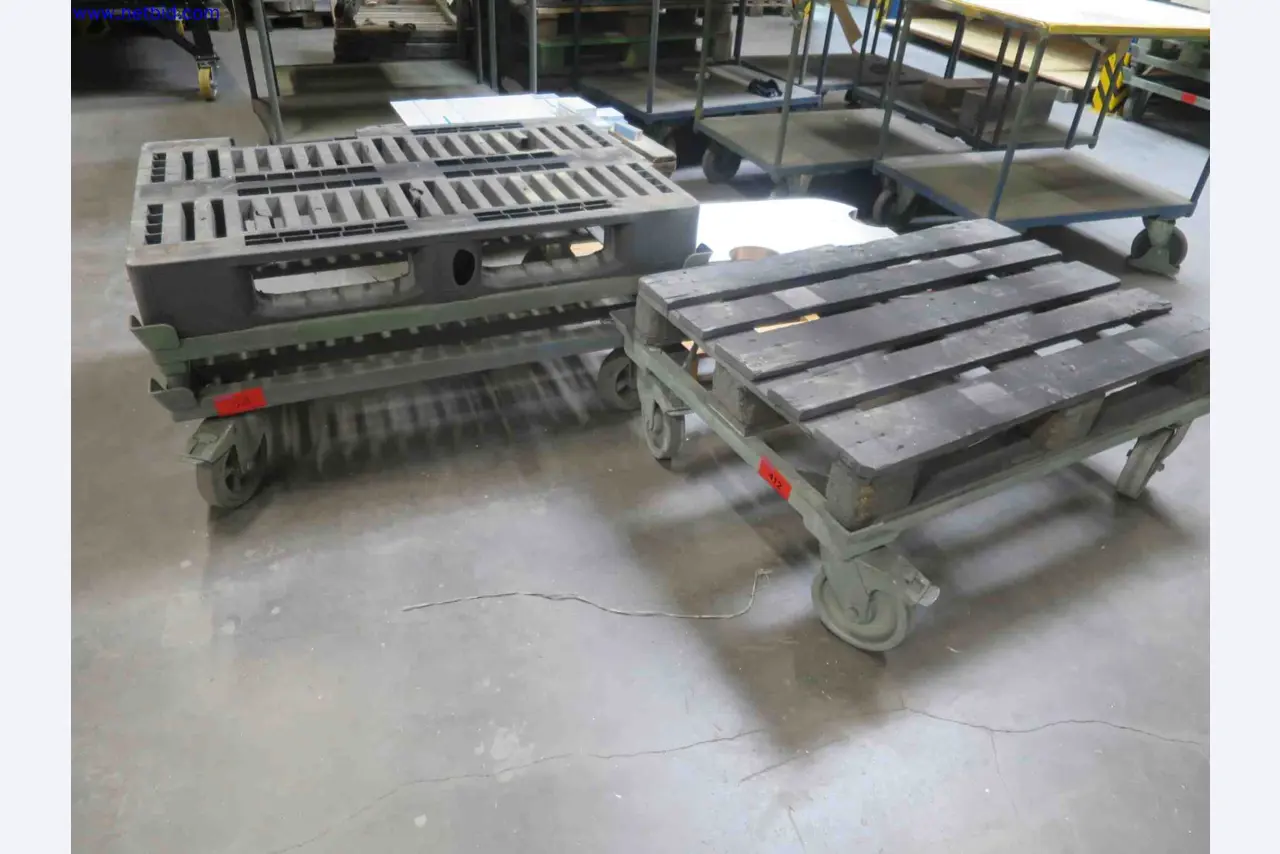 Máquinas CNC en buen estado para la fabricación de componentes metálicos de precisión-1