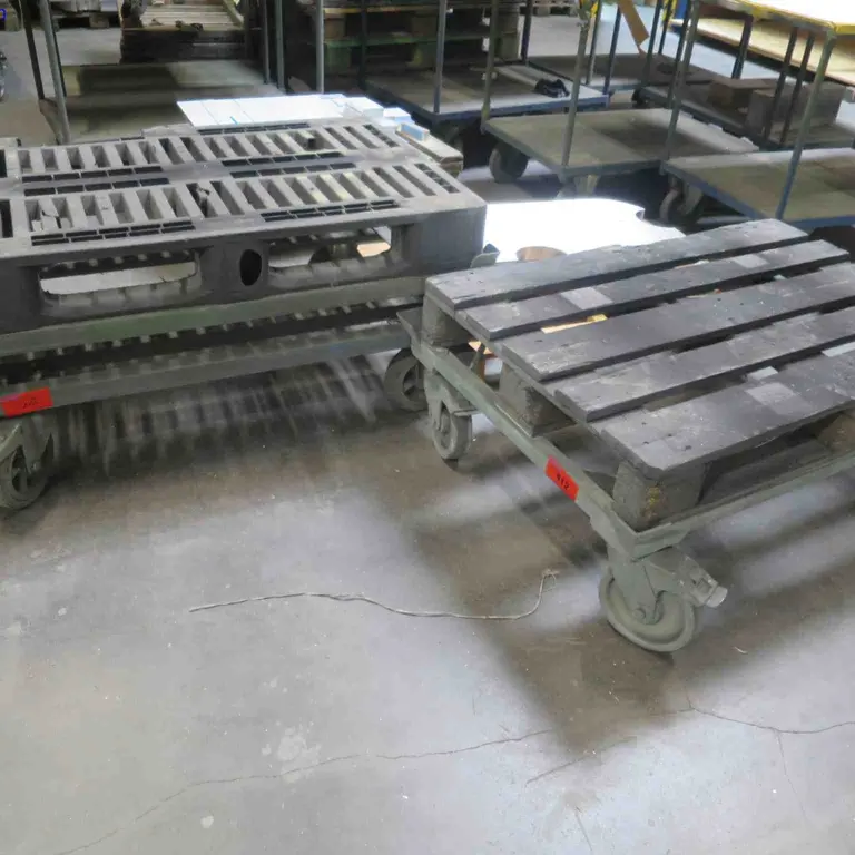 2 Chariot de transport de palettes