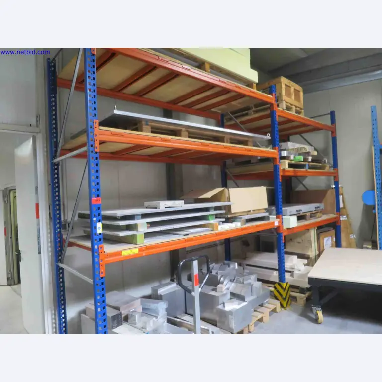 Machines CNC bien entretenues destinées à la fabrication de pièces métalliques de précision-1