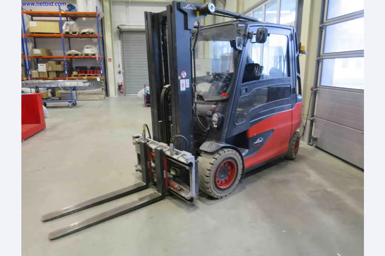 Máquinas CNC en buen estado para la fabricación de componentes metálicos de precisión-3
