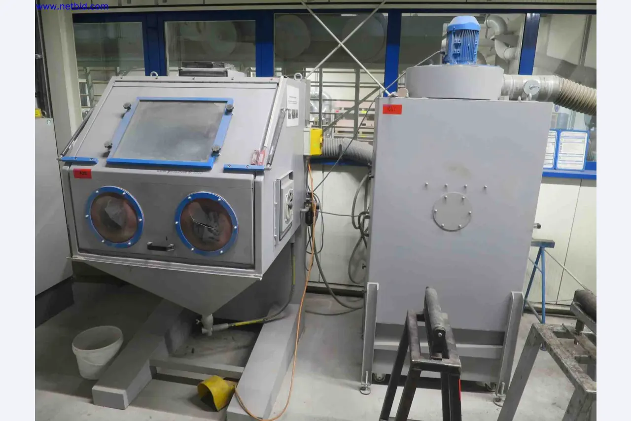 Machines CNC bien entretenues destinées à la fabrication de pièces métalliques de précision-1