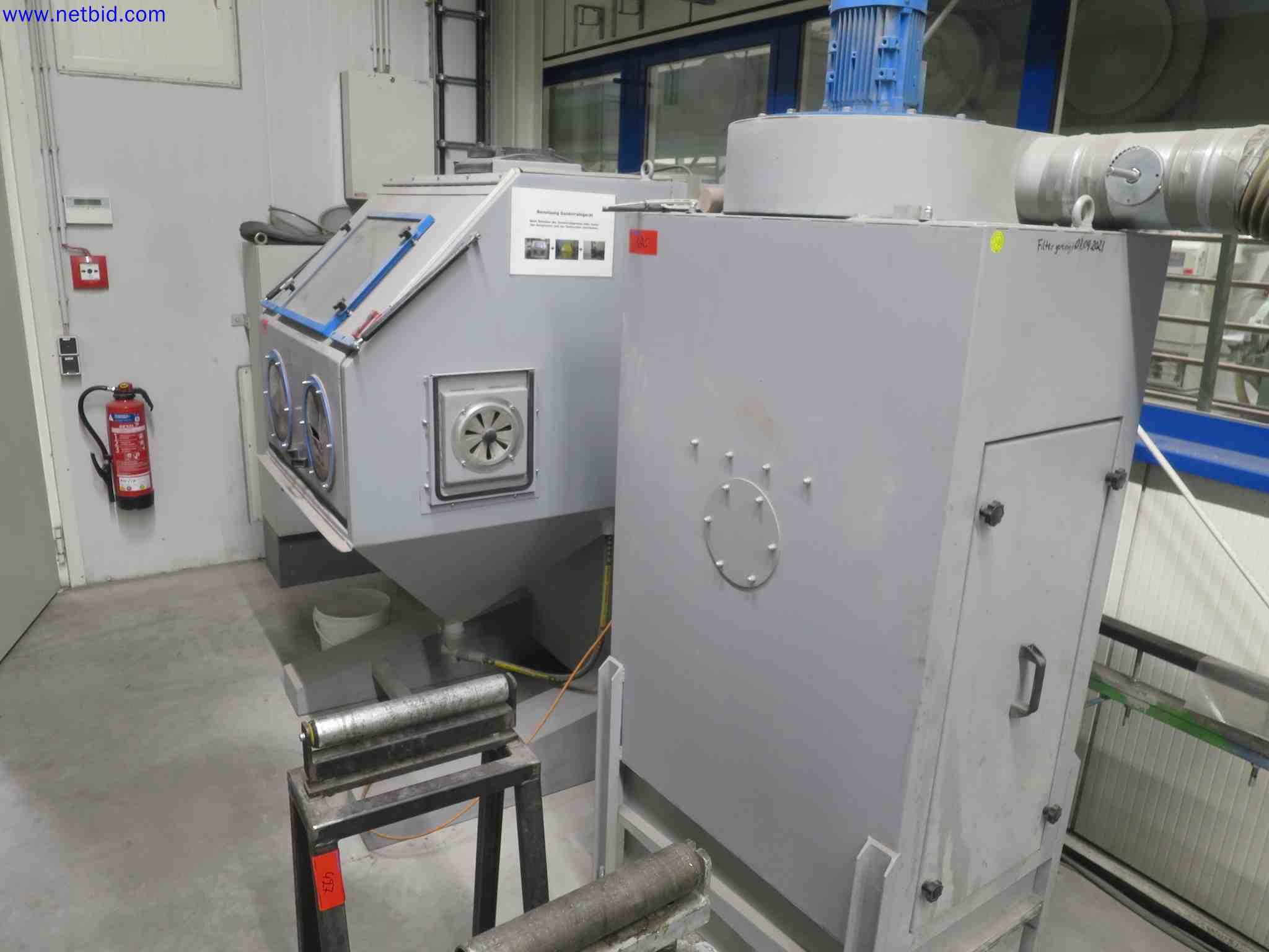 Machines CNC bien entretenues destinées à la fabrication de pièces métalliques de précision-3