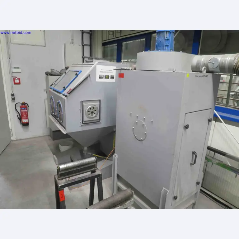 Machines CNC bien entretenues destinées à la fabrication de pièces métalliques de précision-3