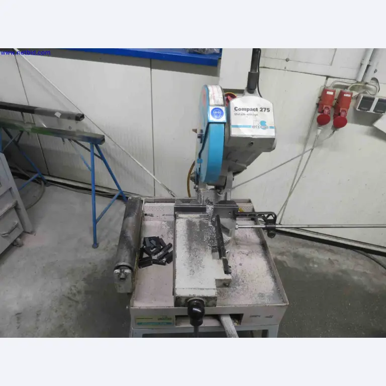 Machines CNC bien entretenues destinées à la fabrication de pièces métalliques de précision-2