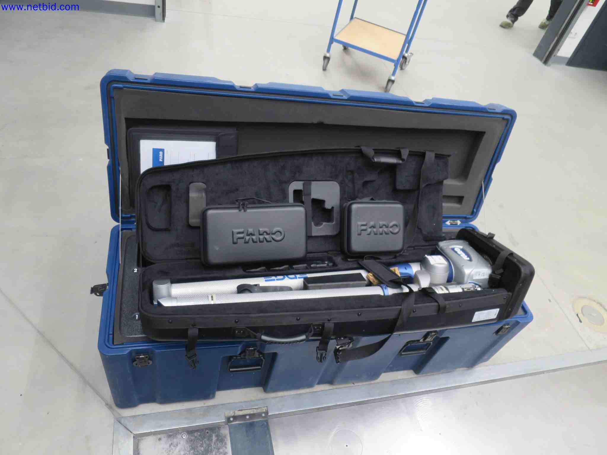 Máquinas CNC en buen estado para la fabricación de componentes metálicos de precisión-1