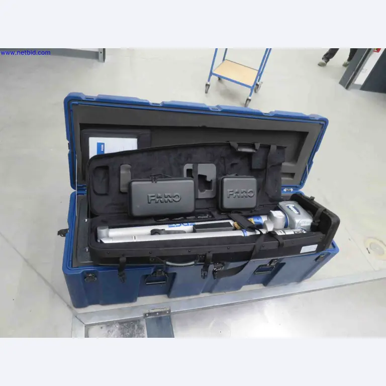 Máquinas CNC en buen estado para la fabricación de componentes metálicos de precisión-1