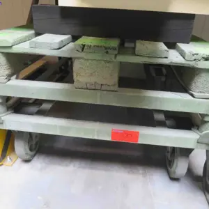 4 Chariots à palettes