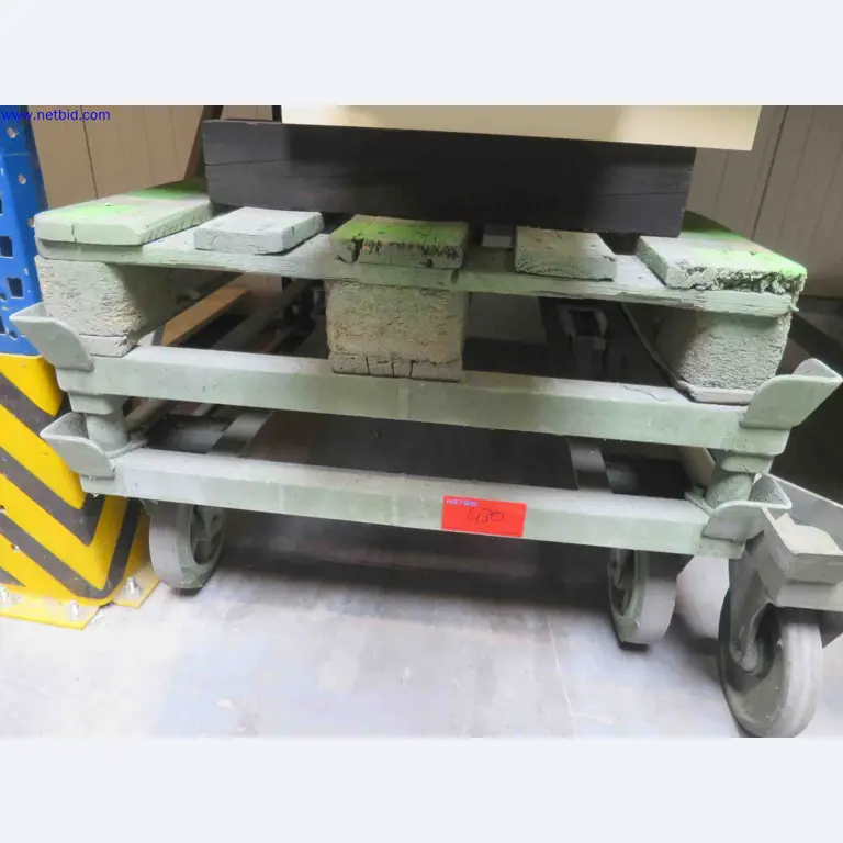 Machines CNC bien entretenues destinées à la fabrication de pièces métalliques de précision-1