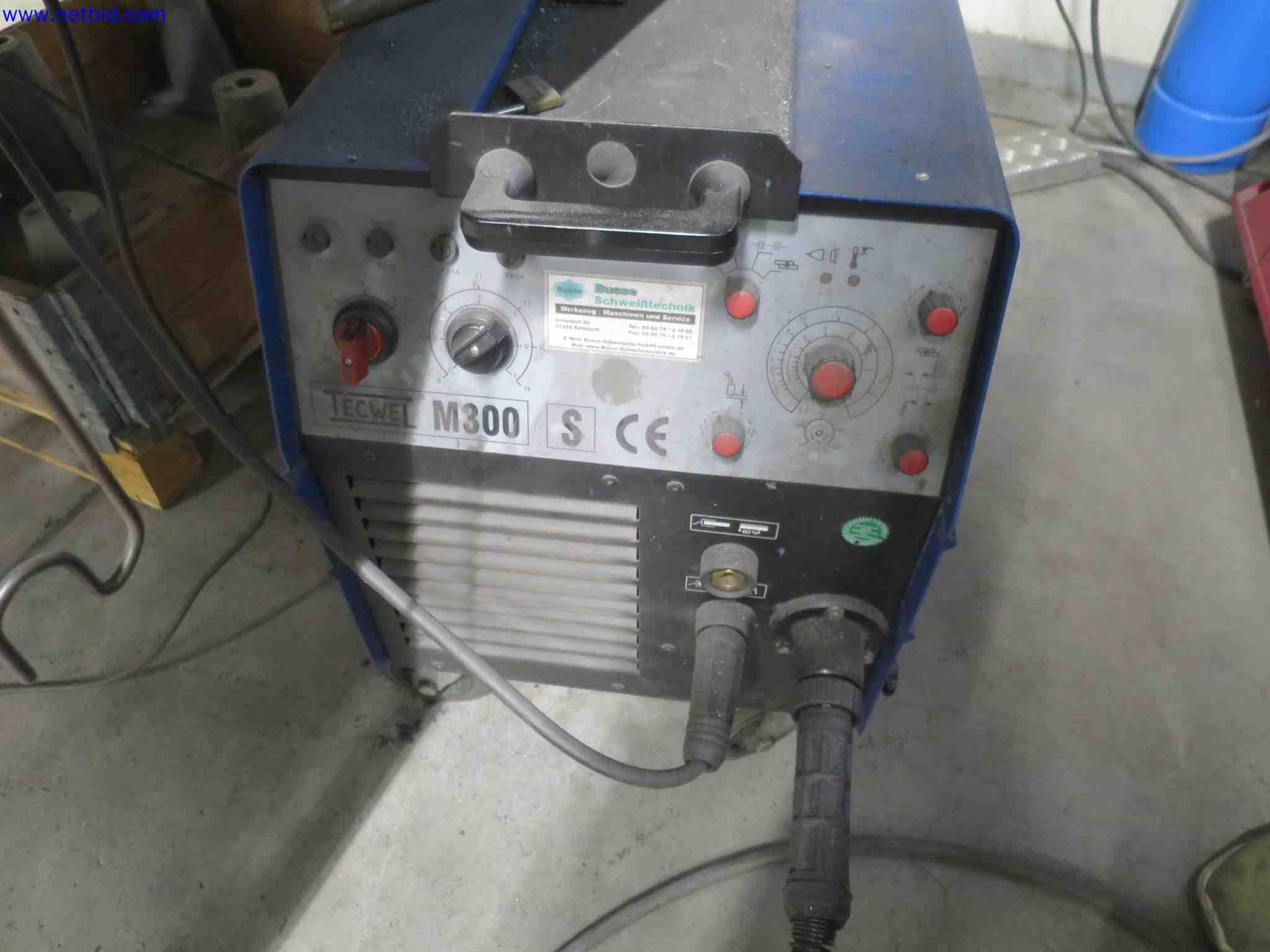 Machines CNC bien entretenues destinées à la fabrication de pièces métalliques de précision-1