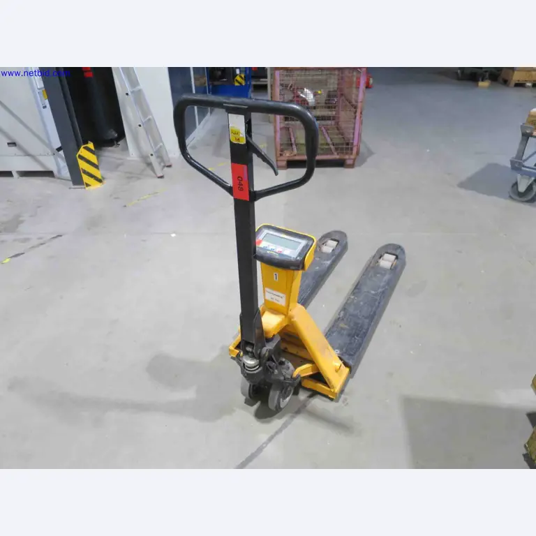 Machines CNC bien entretenues destinées à la fabrication de pièces métalliques de précision-1