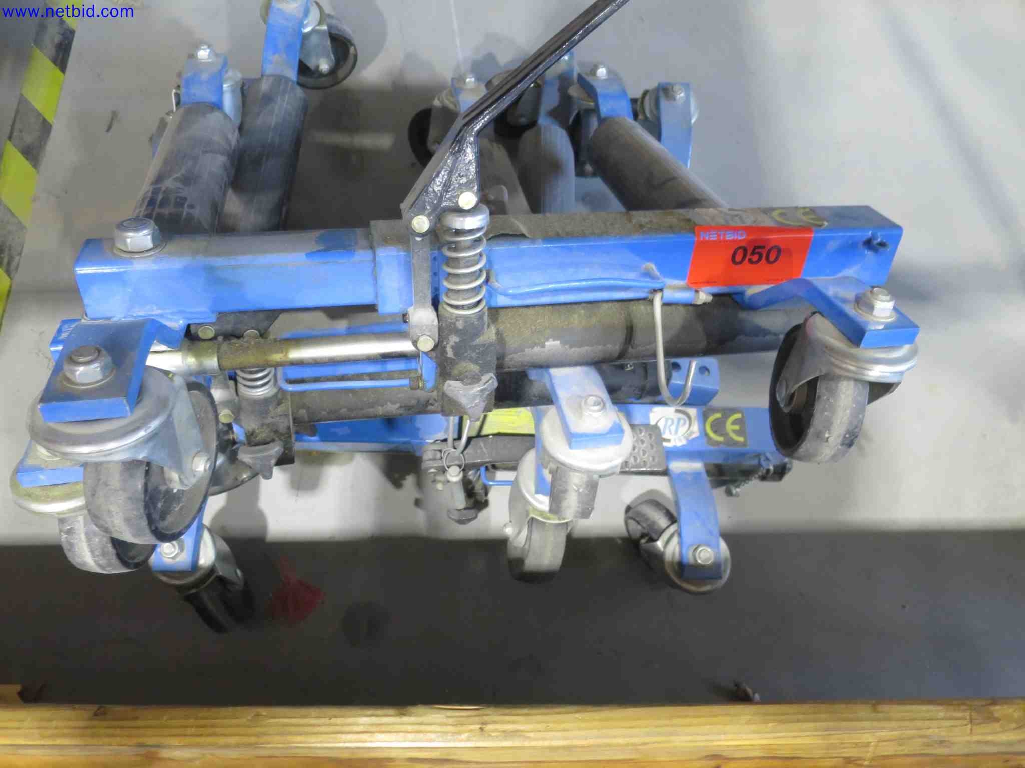 Machines CNC bien entretenues destinées à la fabrication de pièces métalliques de précision-1