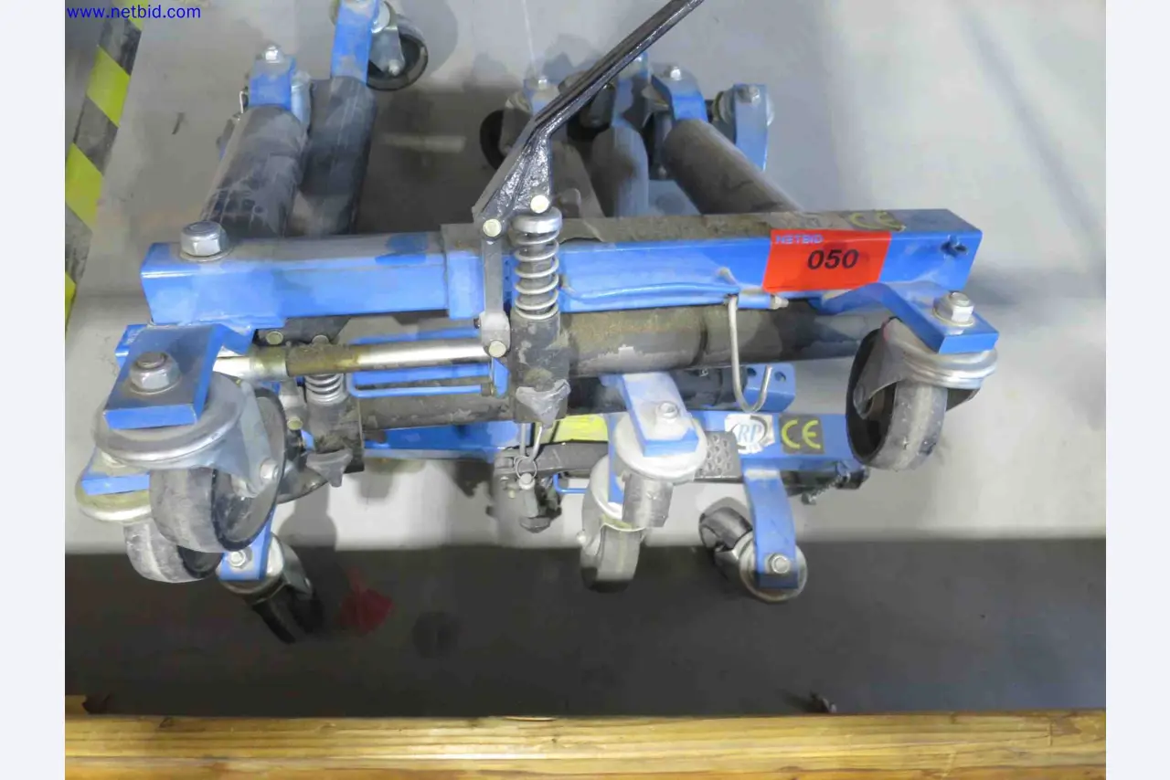 Machines CNC bien entretenues destinées à la fabrication de pièces métalliques de précision-1
