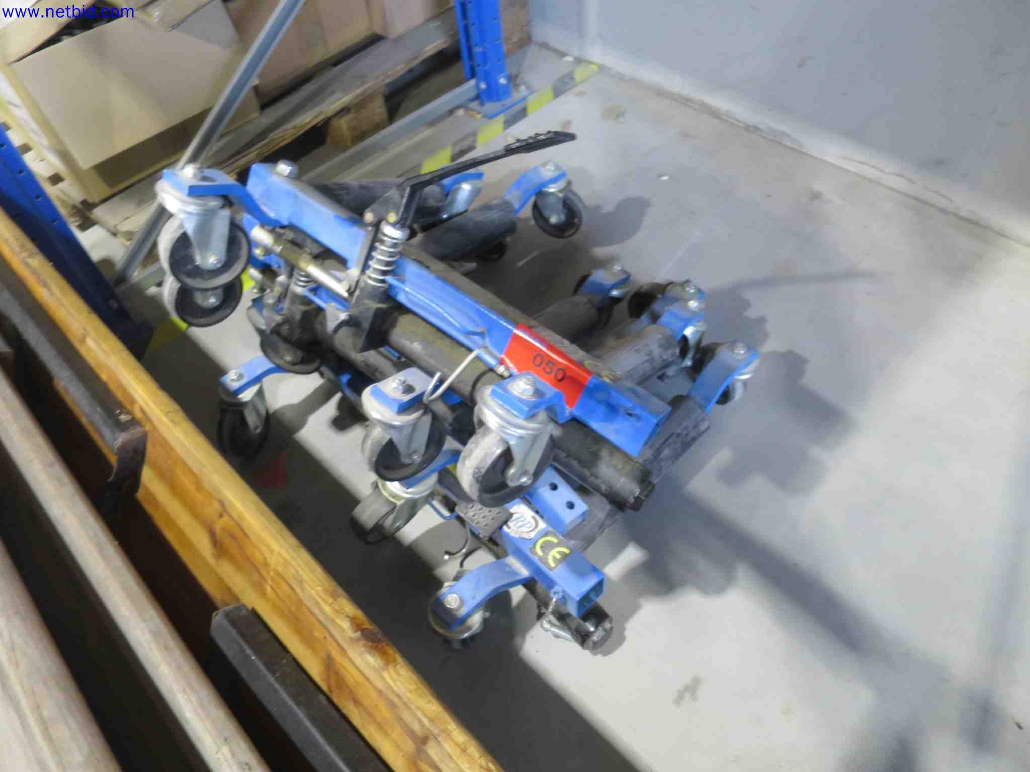 Machines CNC bien entretenues destinées à la fabrication de pièces métalliques de précision-2