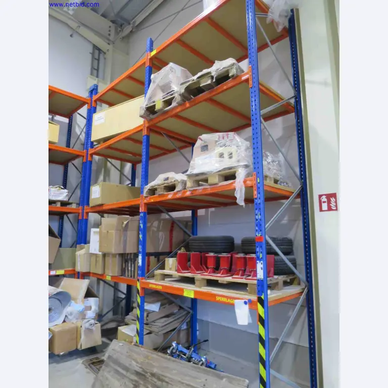 Machines CNC bien entretenues destinées à la fabrication de pièces métalliques de précision-1