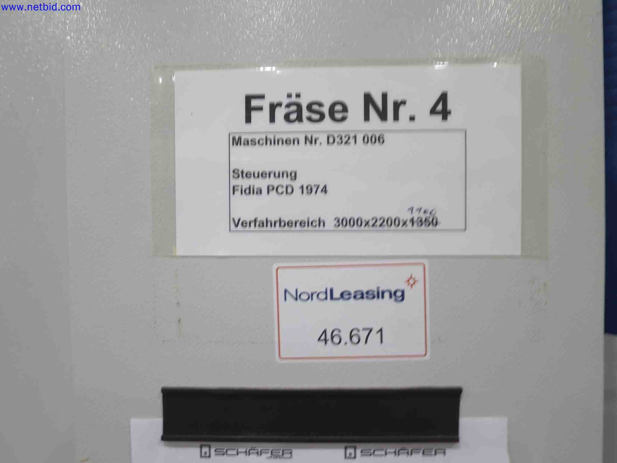 Machines CNC bien entretenues destinées à la fabrication de pièces métalliques de précision-10