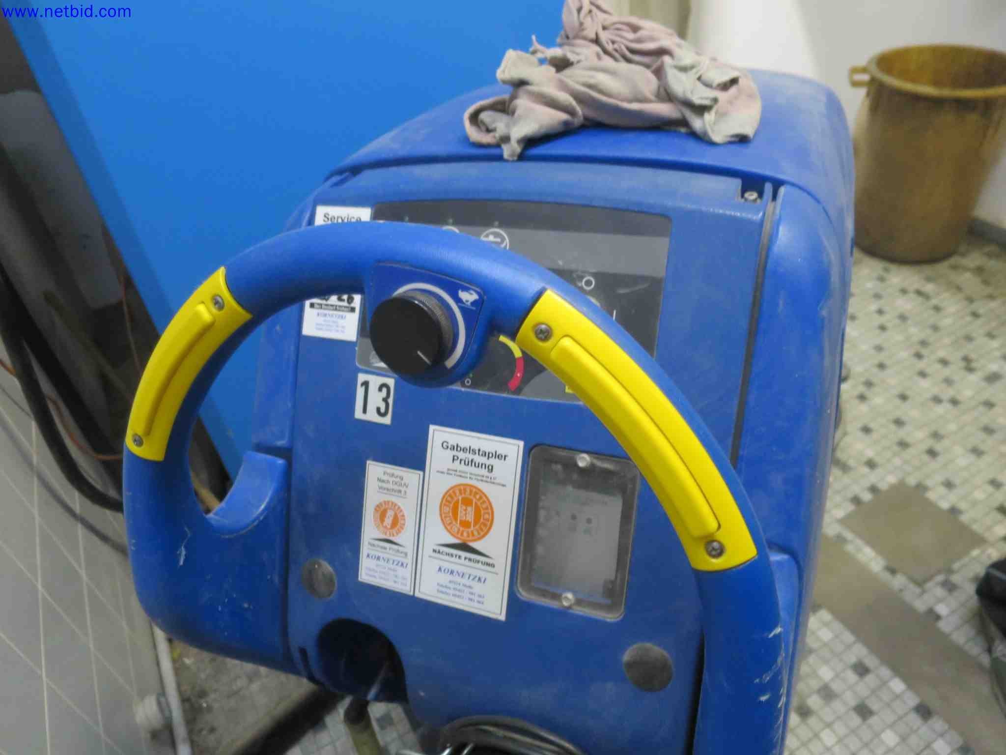 Máquinas CNC en buen estado para la fabricación de componentes metálicos de precisión-2