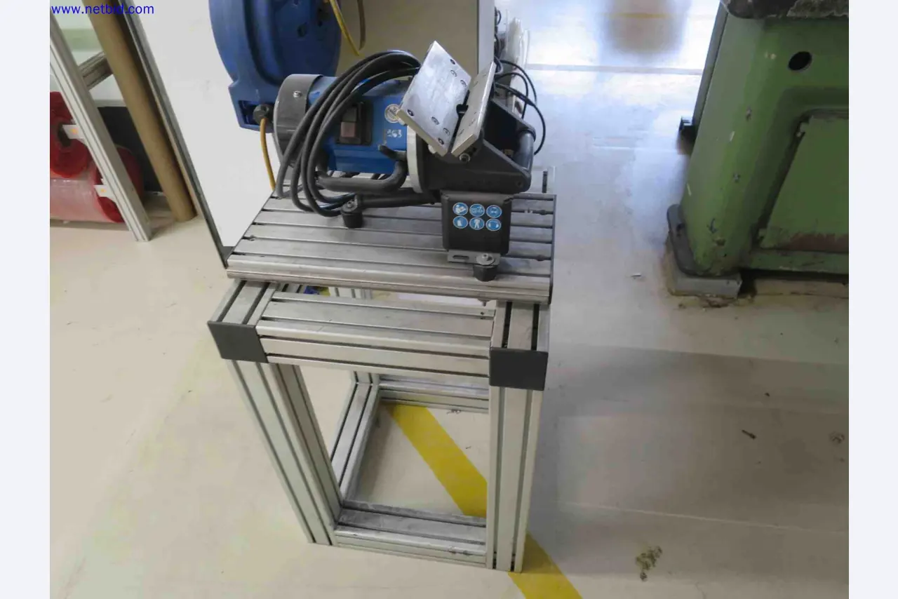 Máquinas CNC en buen estado para la fabricación de componentes metálicos de precisión-2
