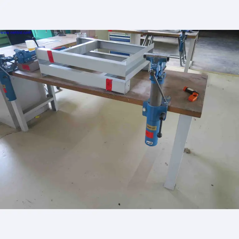 Máquinas CNC en buen estado para la fabricación de componentes metálicos de precisión-1
