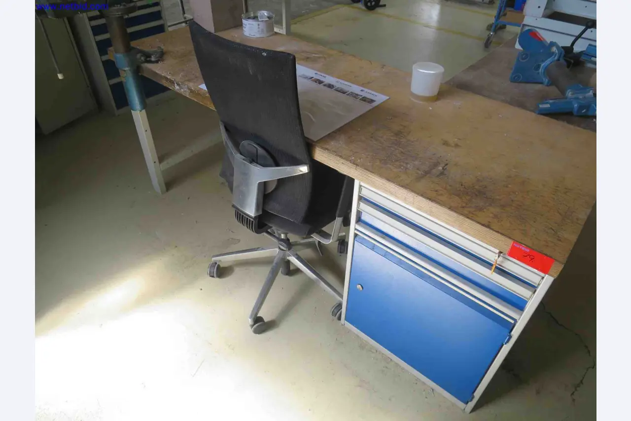 Máquinas CNC en buen estado para la fabricación de componentes metálicos de precisión-1