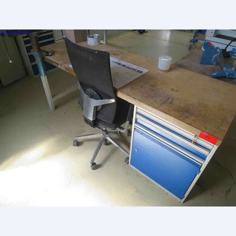 Máquinas CNC en buen estado para la fabricación de componentes metálicos de precisión-1