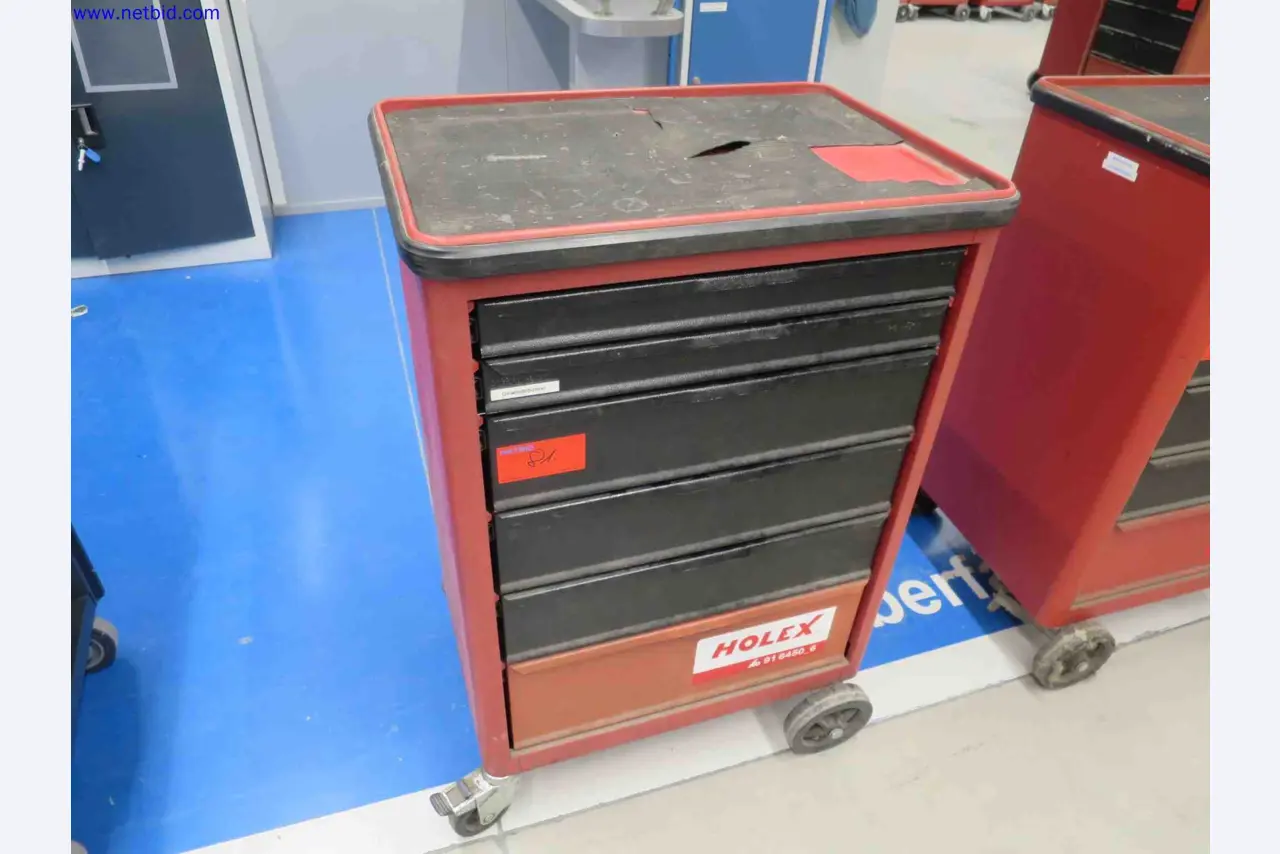 Machines CNC bien entretenues destinées à la fabrication de pièces métalliques de précision-1