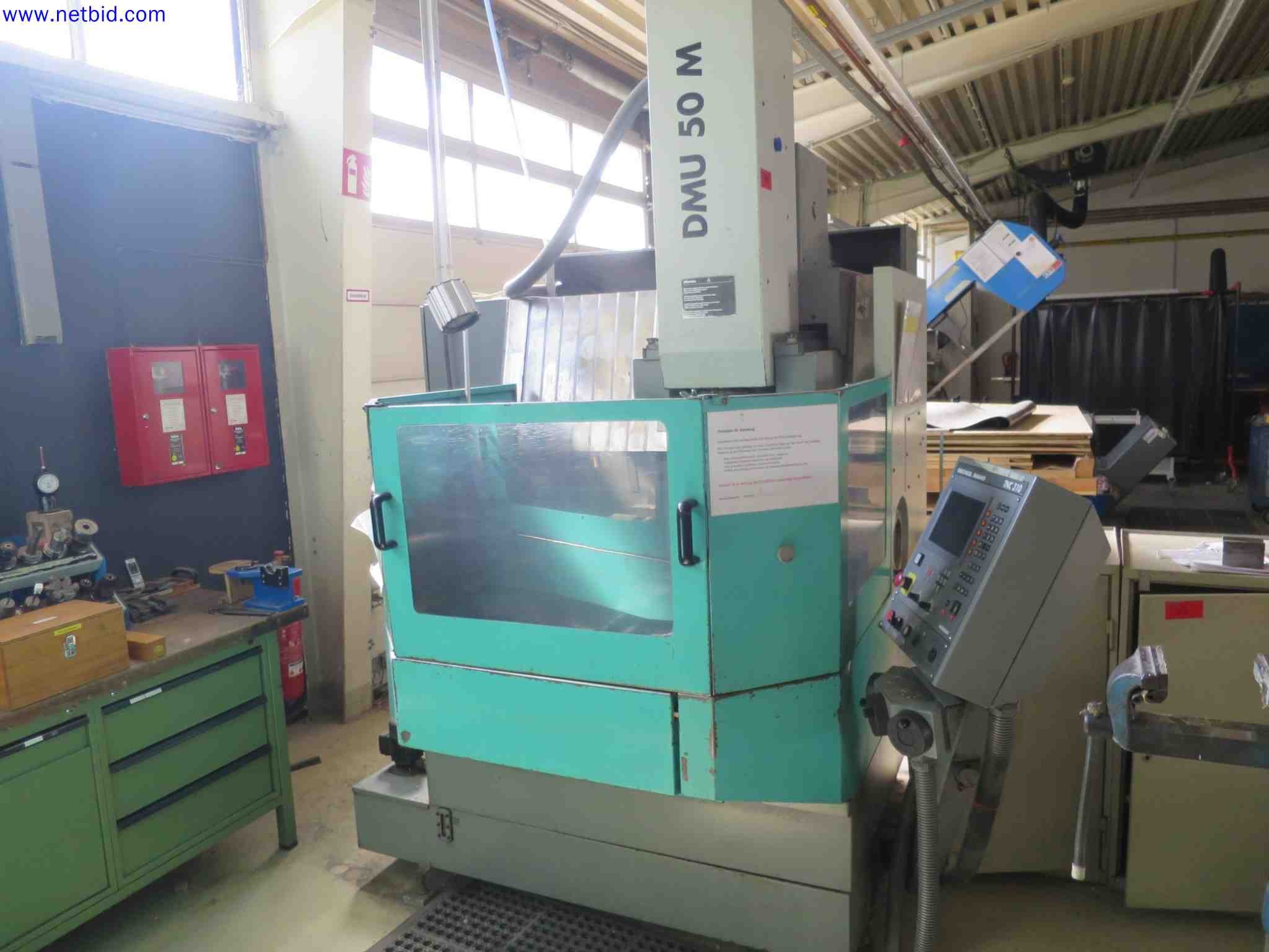 Machines CNC bien entretenues destinées à la fabrication de pièces métalliques de précision-1