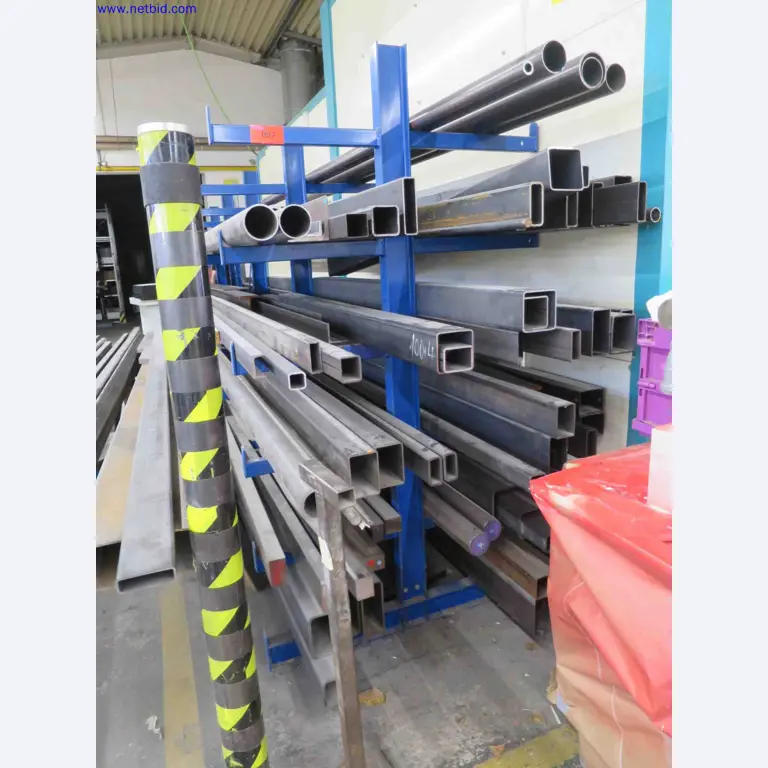 Machines CNC bien entretenues destinées à la fabrication de pièces métalliques de précision-2