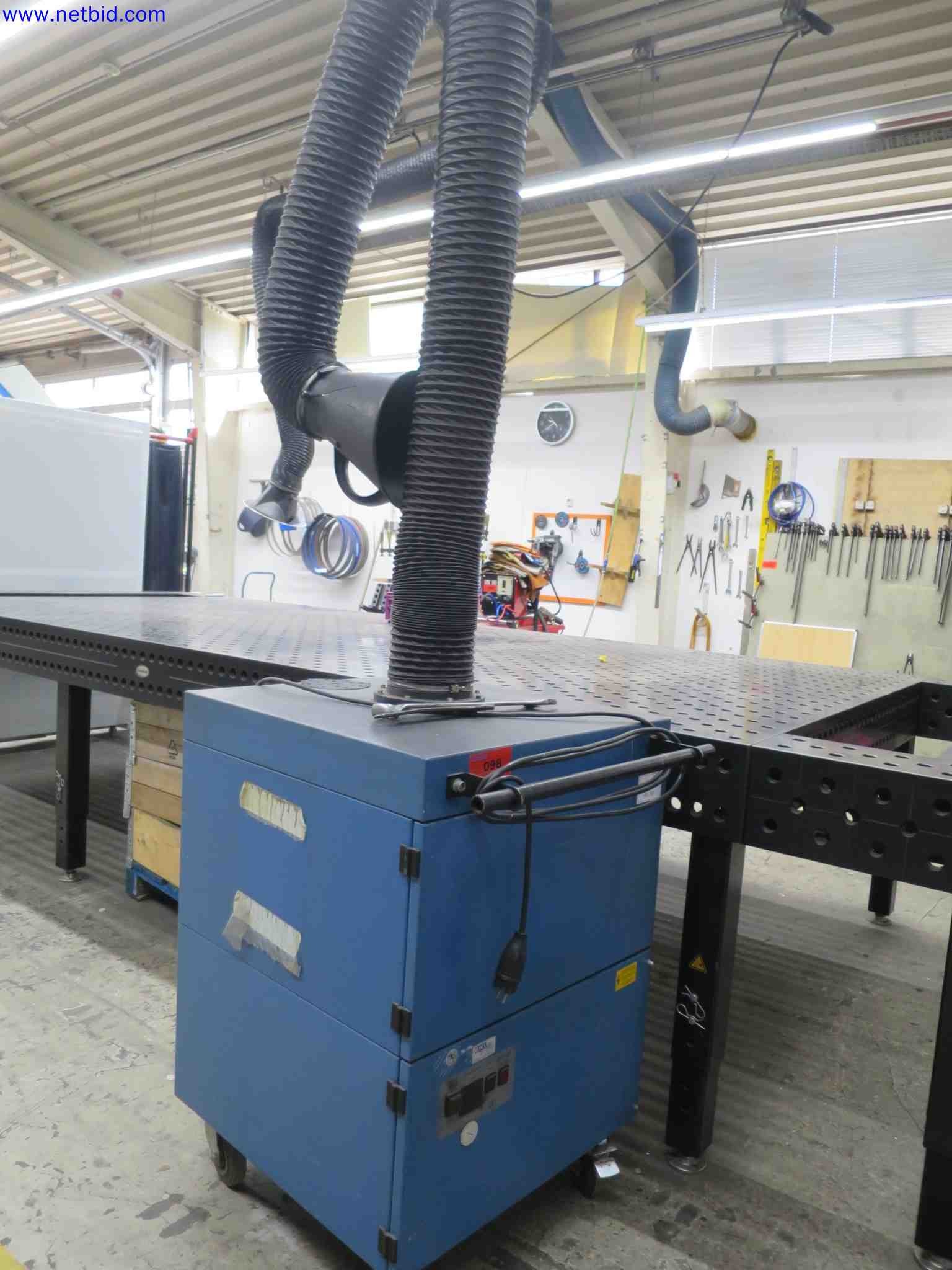 Machines CNC bien entretenues destinées à la fabrication de pièces métalliques de précision-2