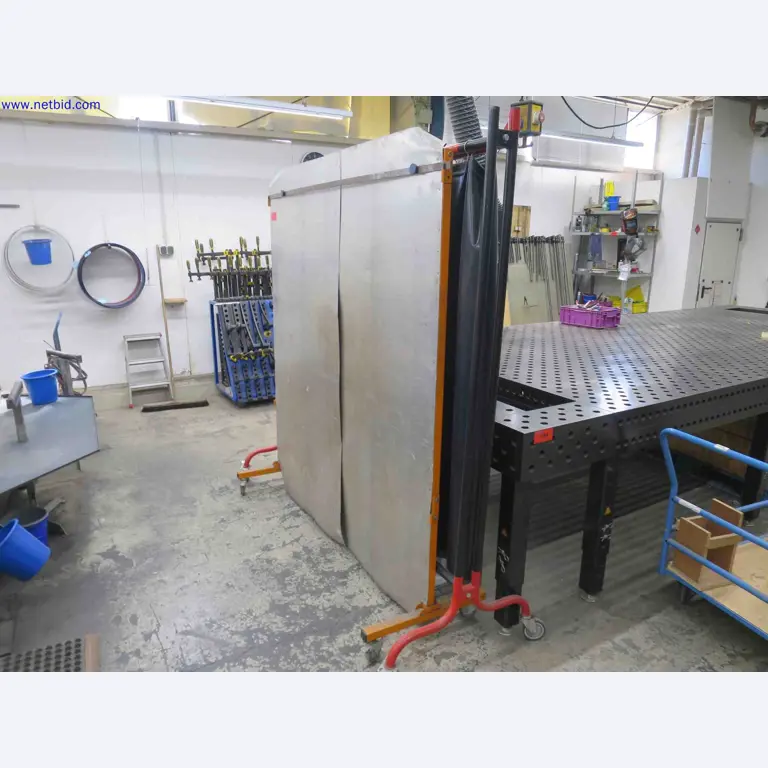 Machines CNC bien entretenues destinées à la fabrication de pièces métalliques de précision-1