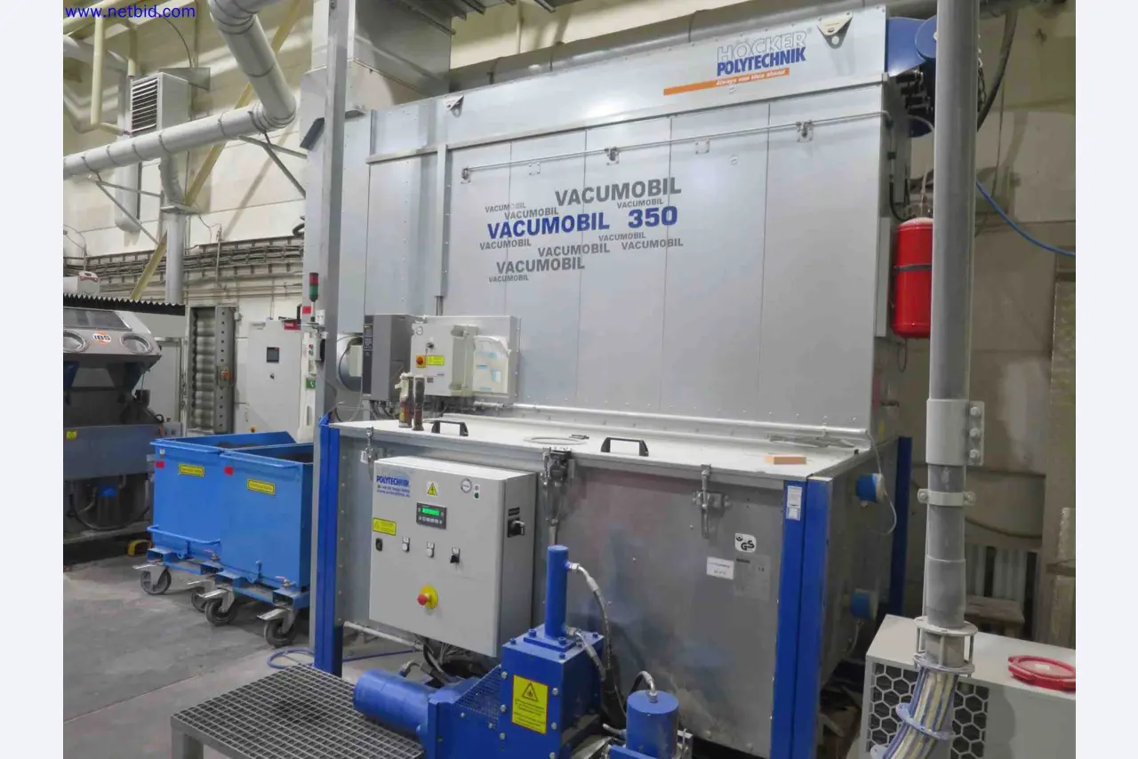 Machines CNC bien entretenues destinées à la fabrication de pièces métalliques de précision-3