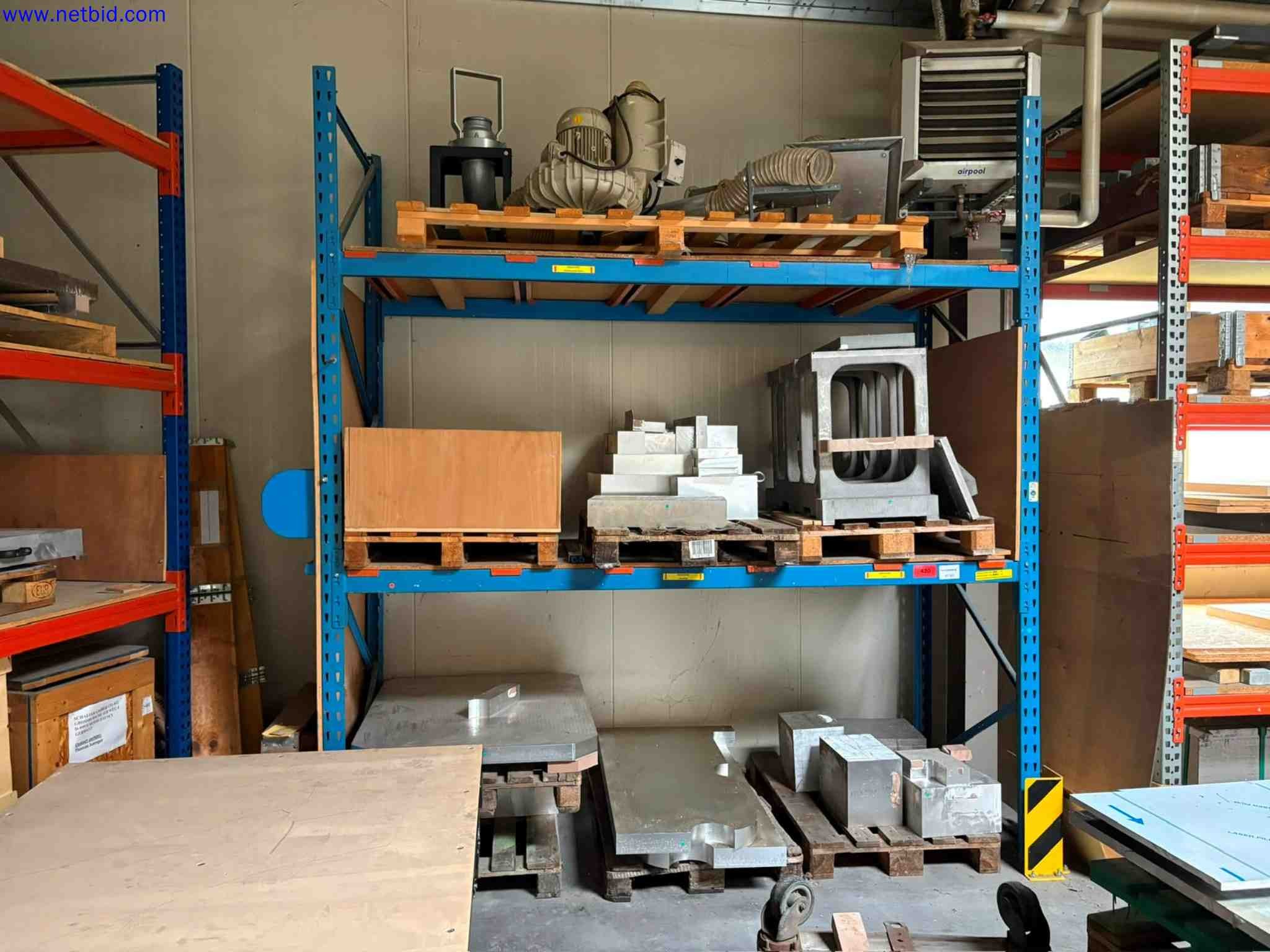 Machines CNC bien entretenues destinées à la fabrication de pièces métalliques de précision-1
