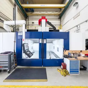 High-tech machinery for prototyping, model making, mold making (automotive)