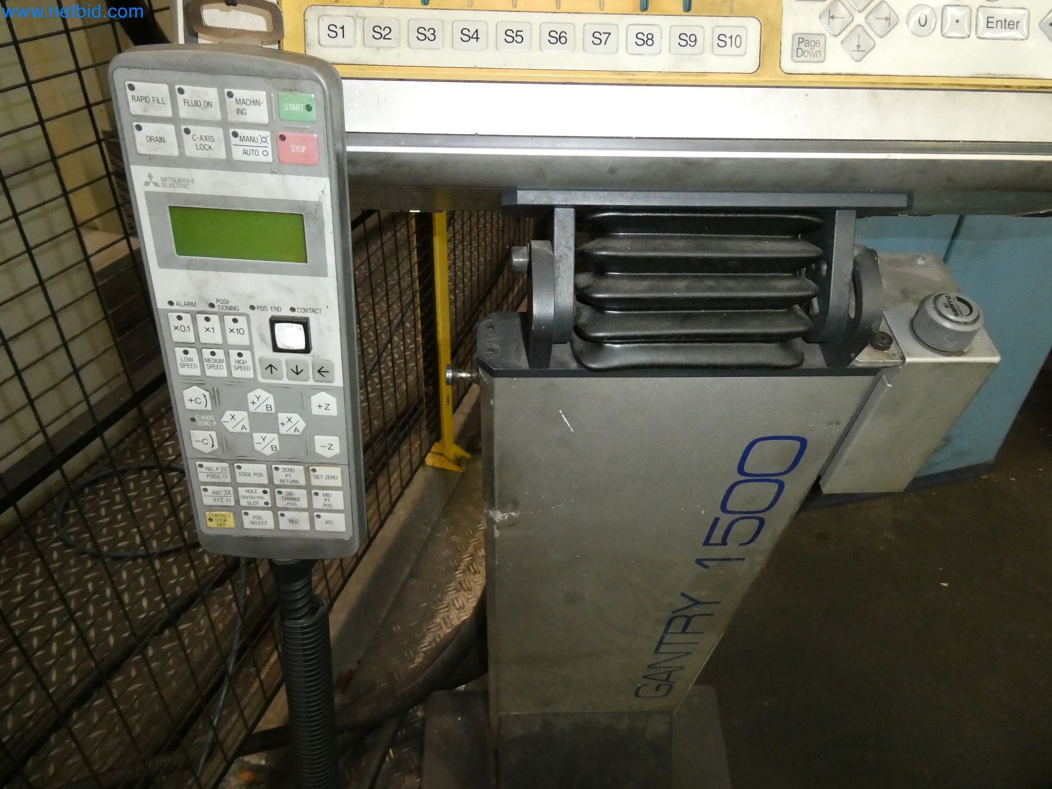 High-tech stroje pro výrobu prototypů, modelů a forem (automobilový průmysl)-5