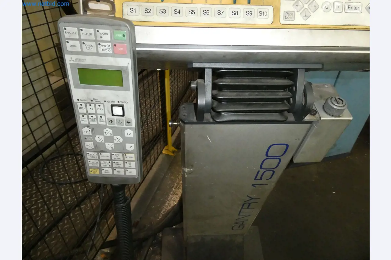 High-tech machinery for prototyping, model making, mold making (automotive)-5