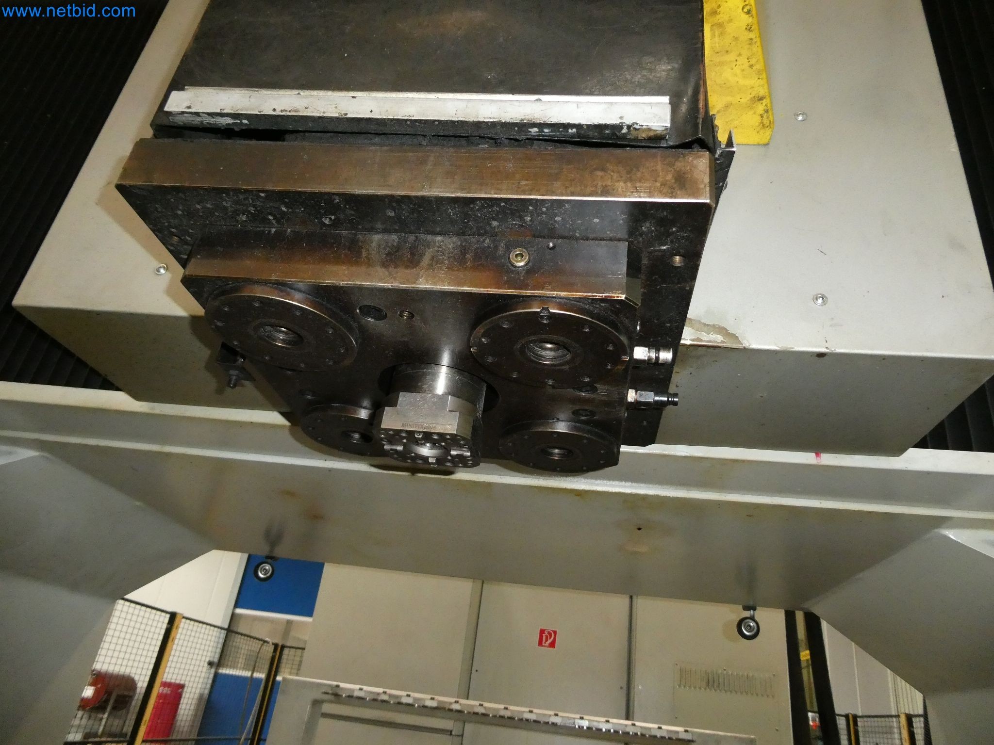 High-tech stroje pro výrobu prototypů, modelů a forem (automobilový průmysl)-6