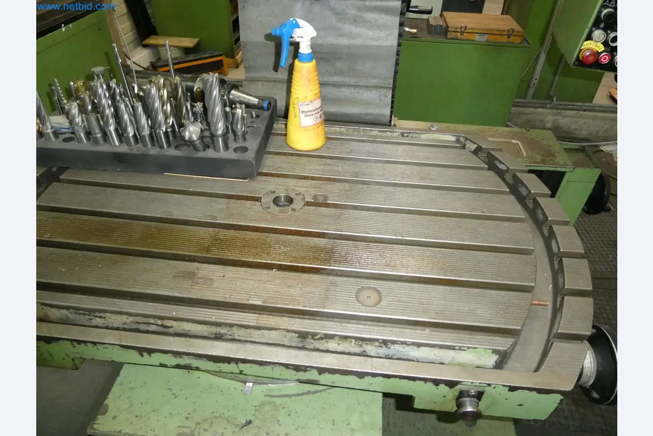 High-tech machinery for prototyping, model making, mold making (automotive)-3