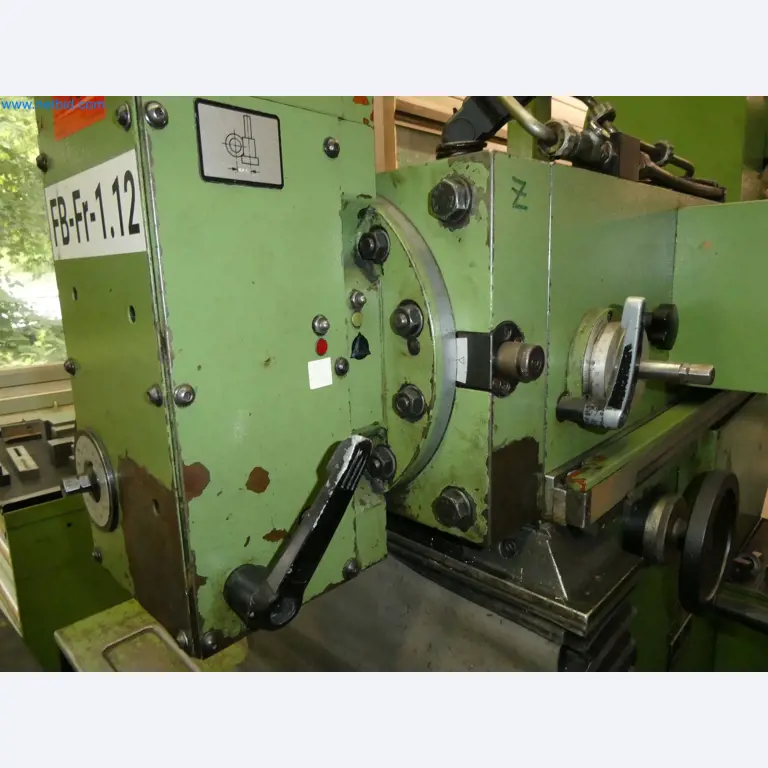 High-tech machinery for prototyping, model making, mold making (automotive)-7