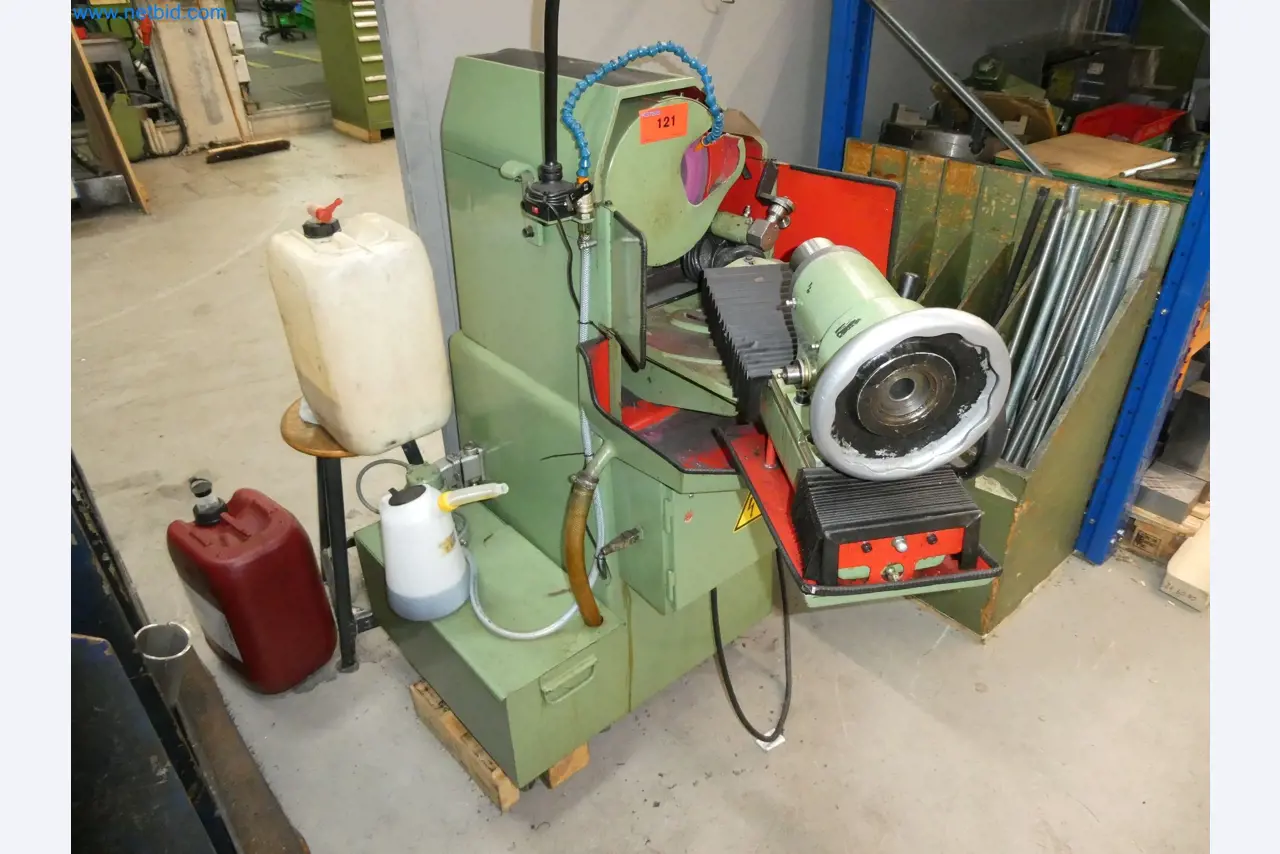 High-tech machinery for prototyping, model making, mold making (automotive)-2